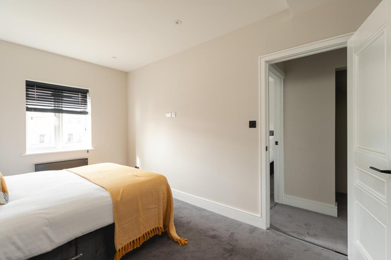 Skyvillion - Cozy Large 4 & 1 Bed Apartments In London Enfield, Mins To Tube Station, Free Wi-Fi Exteriér fotografie
