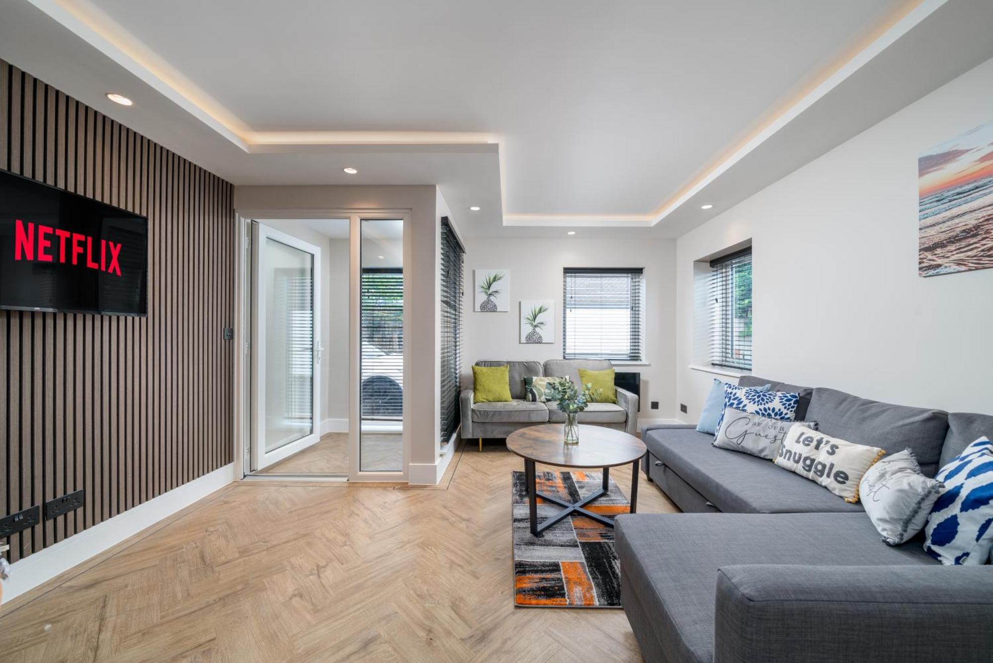 Skyvillion - Cozy Large 4 & 1 Bed Apartments In London Enfield, Mins To Tube Station, Free Wi-Fi Exteriér fotografie