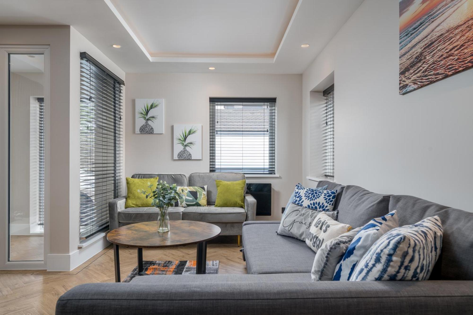 Skyvillion - Cozy Large 4 & 1 Bed Apartments In London Enfield, Mins To Tube Station, Free Wi-Fi Exteriér fotografie